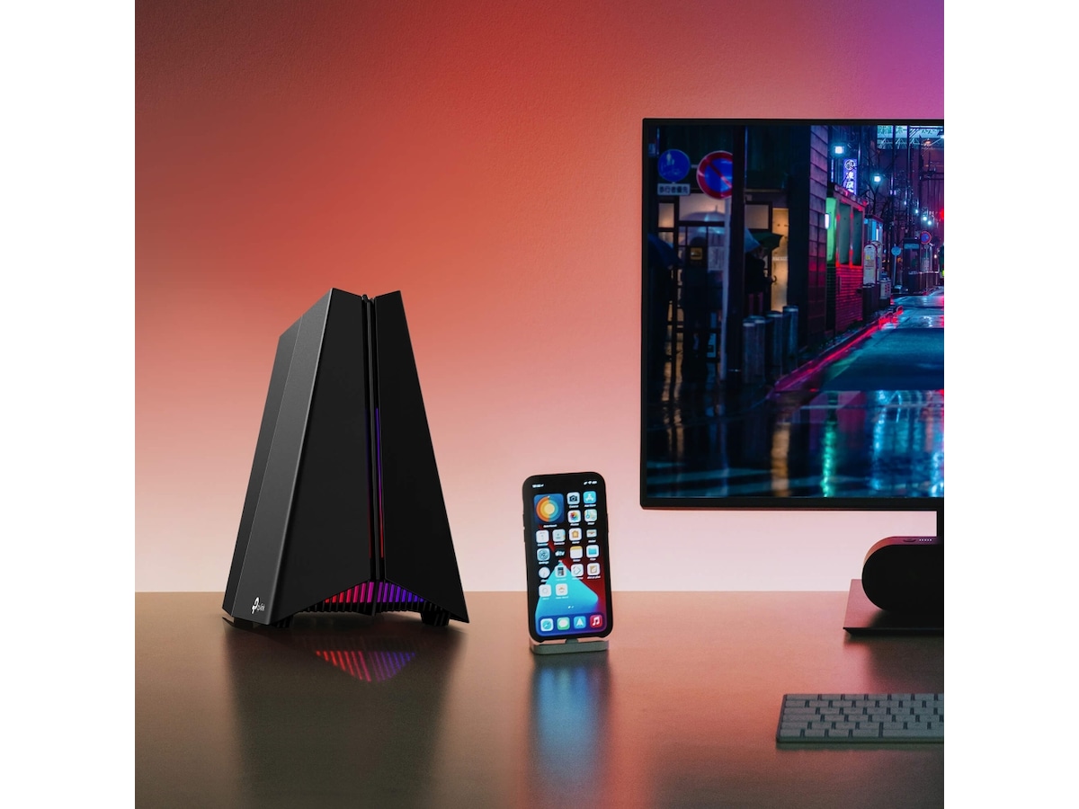 TP-Link Archer GE550 WiFi 7 gaming router Routere