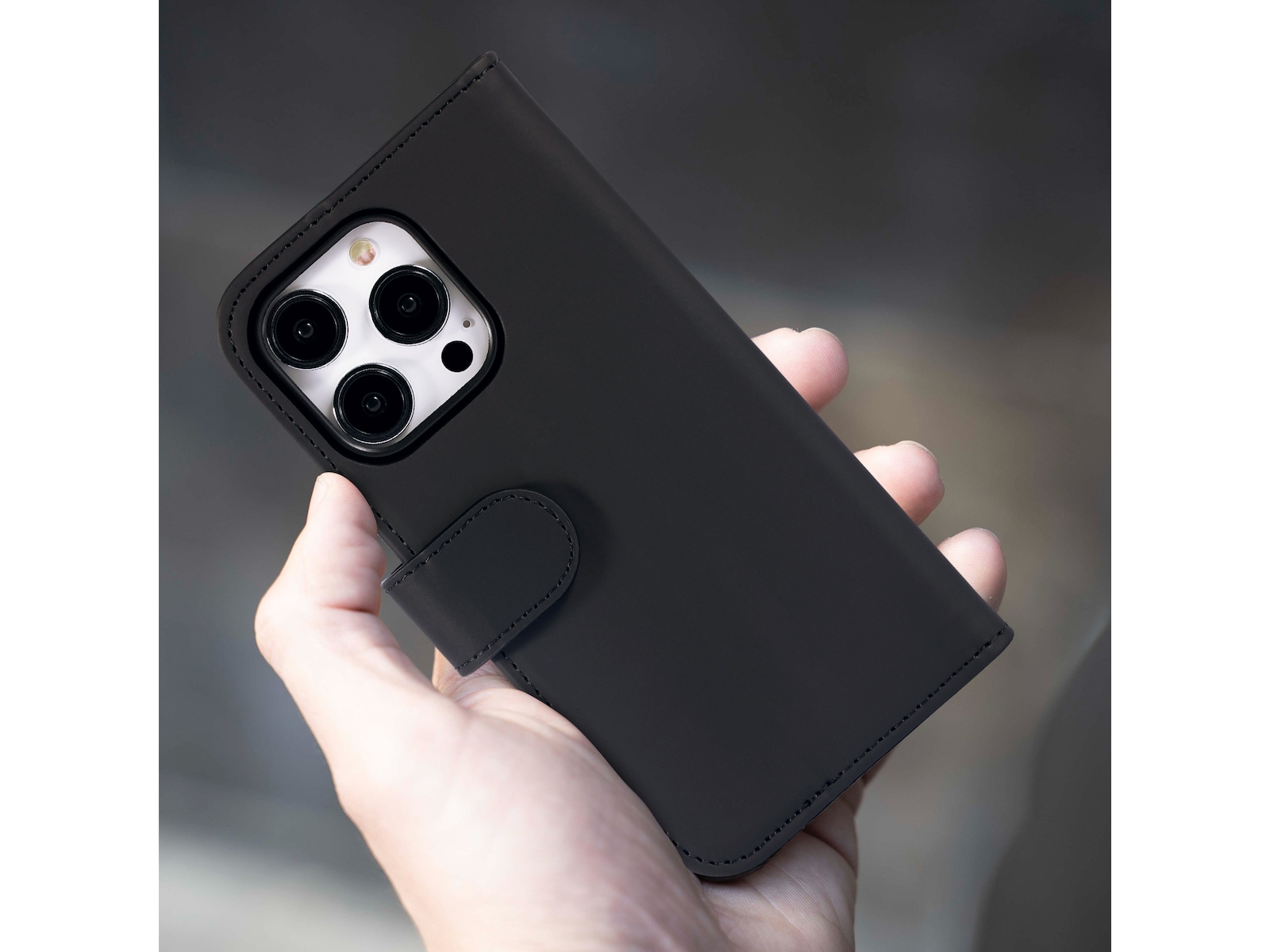 iiglo iPhone 15 Pro Lommebokdeksel (sort) Deksel til mobiltelefon