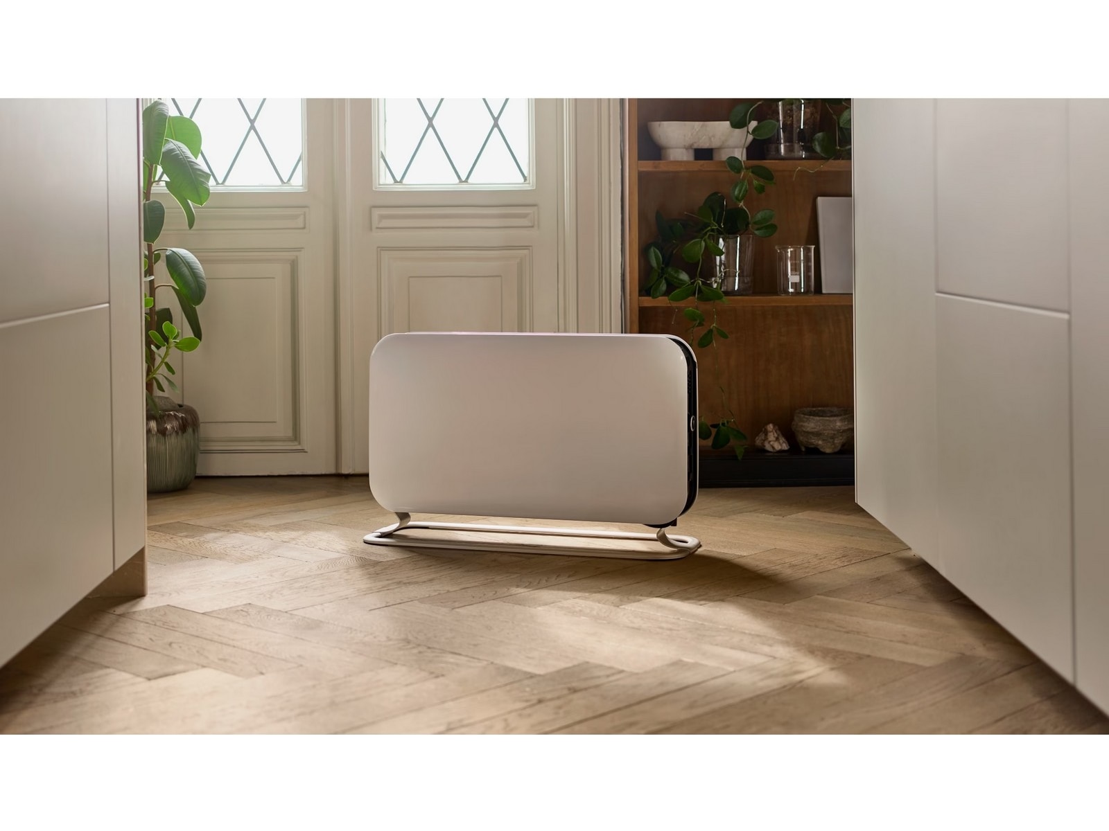 Mill WiFi gulvovn 1200W + Invisible WiFI Gen 3 panelovn 1300W (hvit) Panelovner