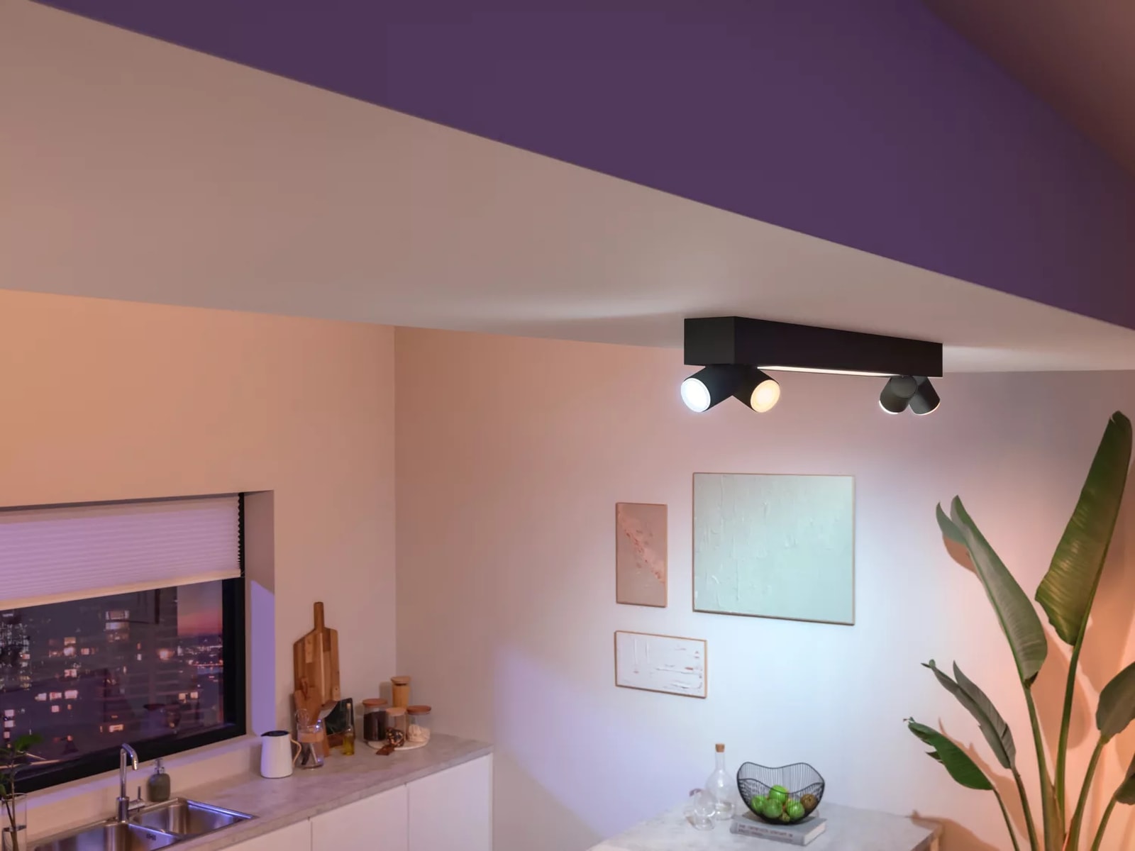 Philips Hue Centris taklampe med 4 spotlys (sort) Taklampe
