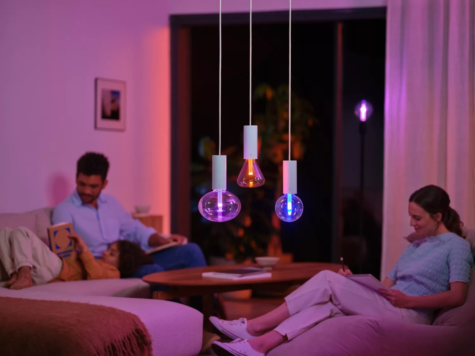 Philips Hue White and color ambiance G95 - E27 lyspære Lyspærer & LED-pærer