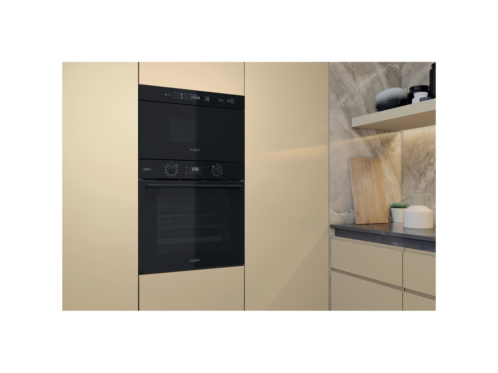 Whirlpool MBNA900B Integrert Mikrobølgeovn (sort) Mikrobølgeovn