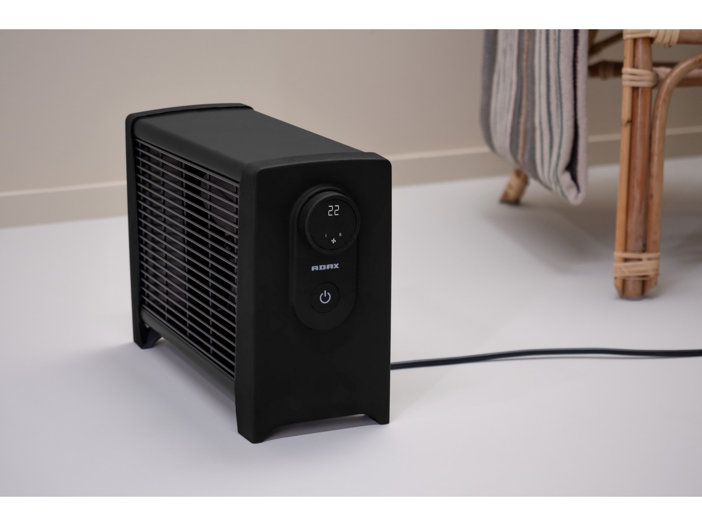 Adax Ena VV1120DTFB Vifteovn 2000W (sort) Vifter & vifteovn