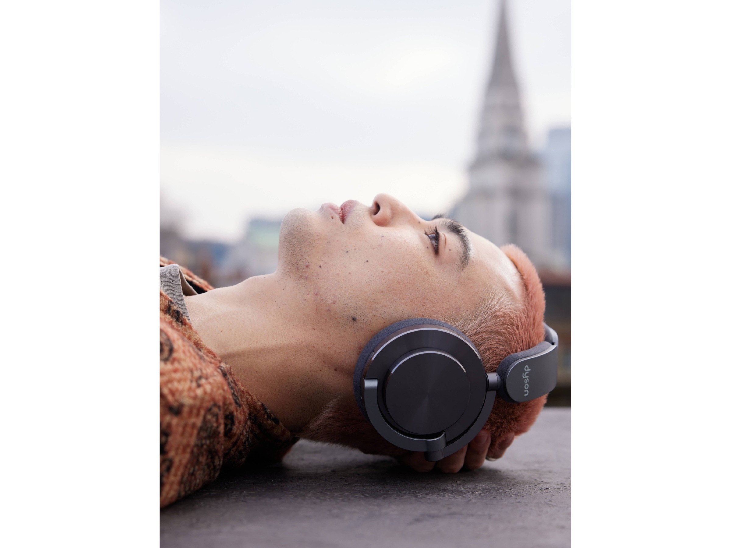 Dyson onTrac CNC Trådløse hodetelefoner, Over-Ear (aluminium) -B-Grade Demo headset