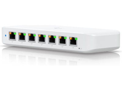 Ubiquiti UniFi Ultra 210W switch