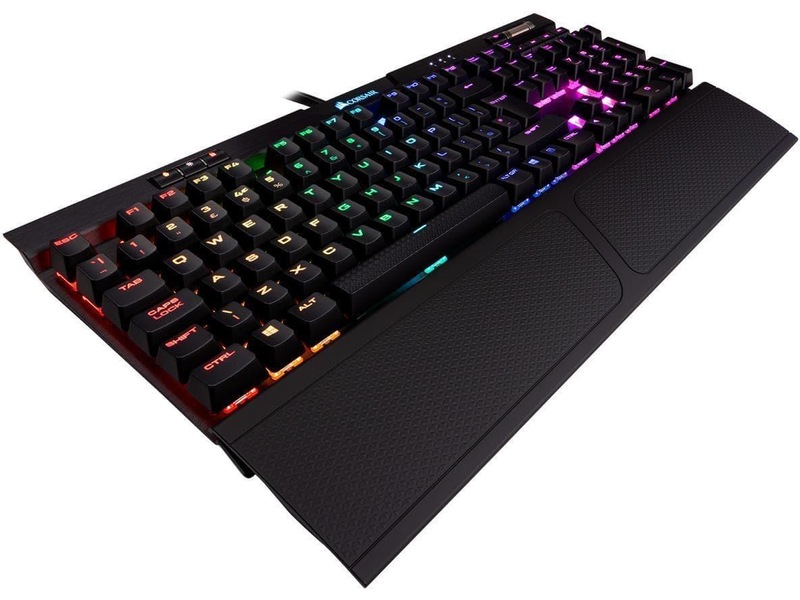  CORSAIR  Gaming  K70 MK 2 Gaming  Tas  Demo KomplettBedrift no