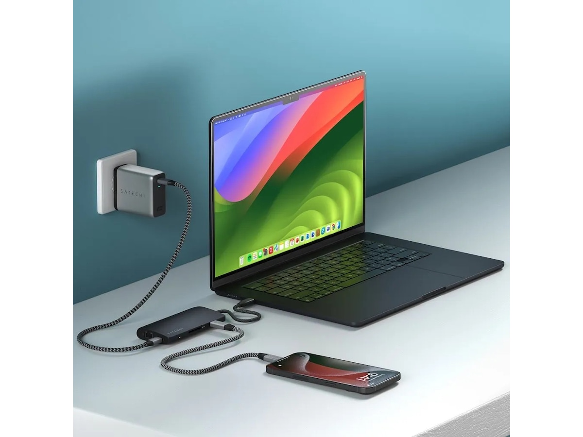 Satechi Multiport 8K Docking (midnight) Dockingstasjon & USB-HUB