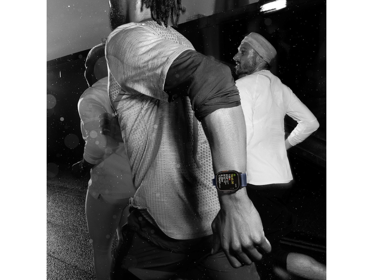 Apple Watch Ultra 2 49mm GPS + LTE Titan (naturlig) Smartklokker