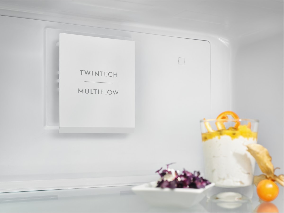 Electrolux LNT6ME36U2 600 TwinTech No Frost kjøl/frys (grå) Kombiskap
