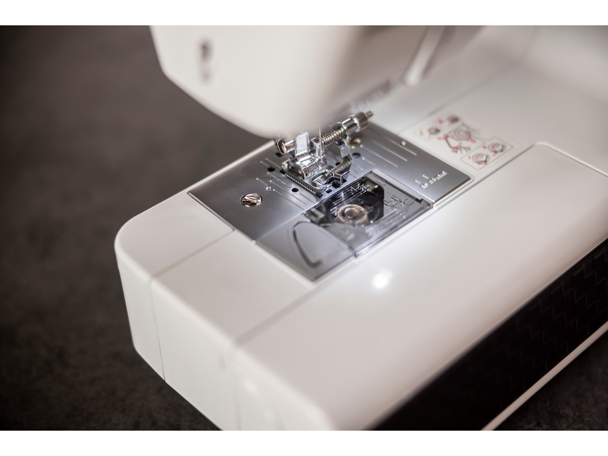 Brother HF53ZW1 Strong & Tough symaskin Symaskiner