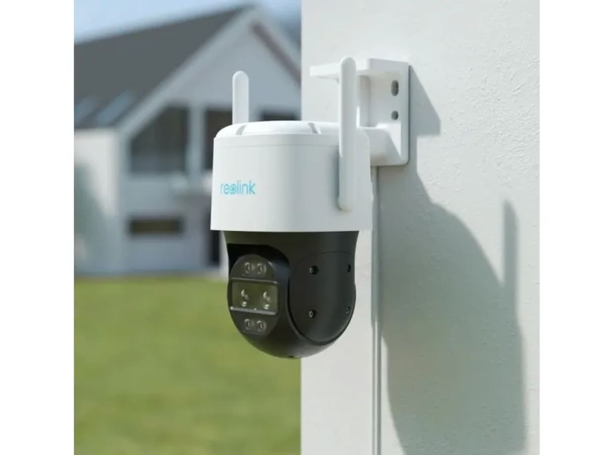 Reolink TrackMix WiFi Overvåkningskamera -B-Grade Demo hjem & fritid