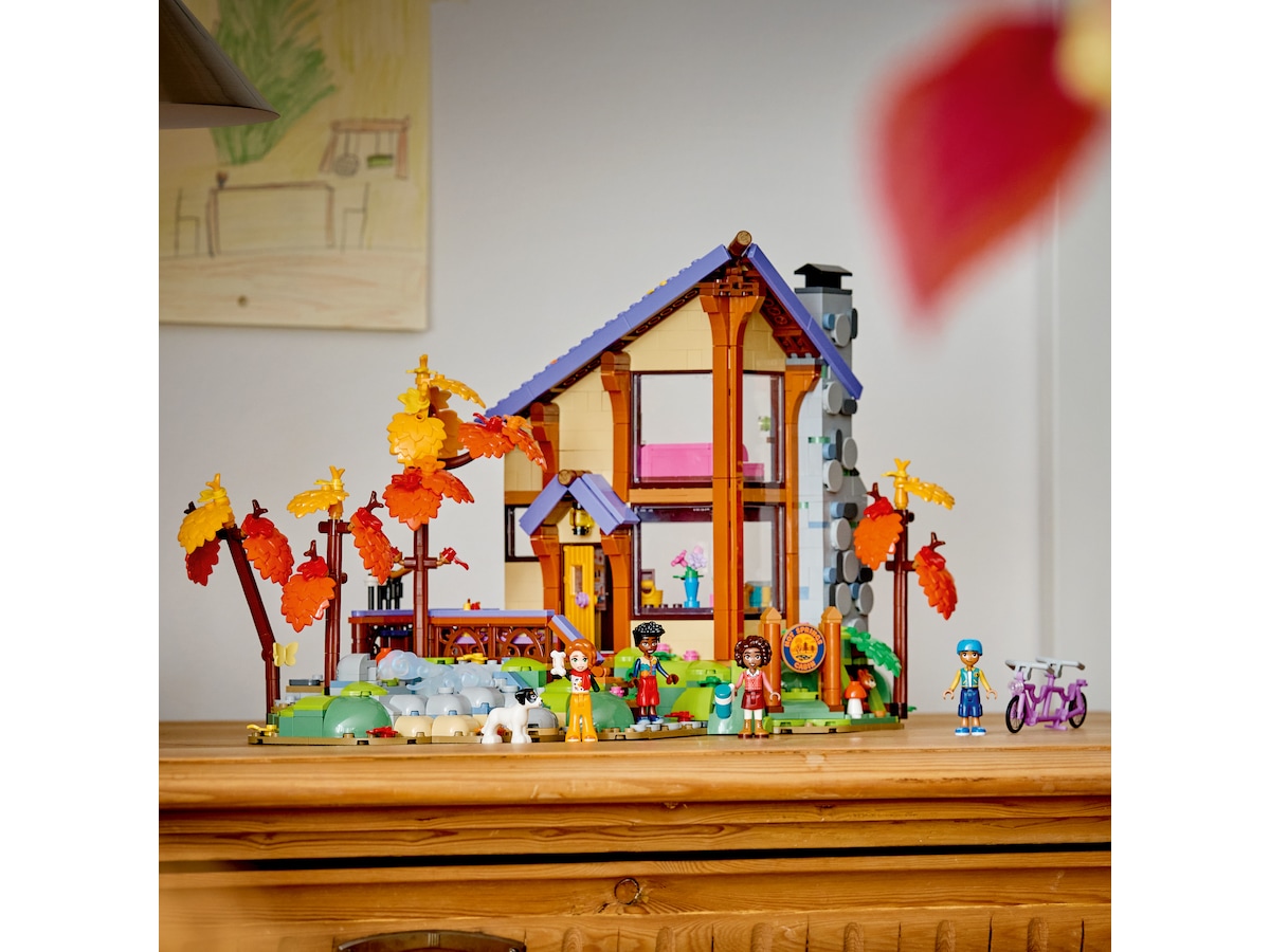 LEGO Friends Koselig høsthytte 42705  LEGO