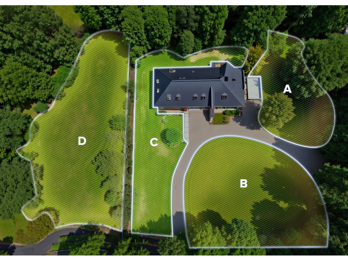 Roborock Q110 robotgressklipper RTK VSLAM 1000 m² -B-Grade Demo hjem & fritid