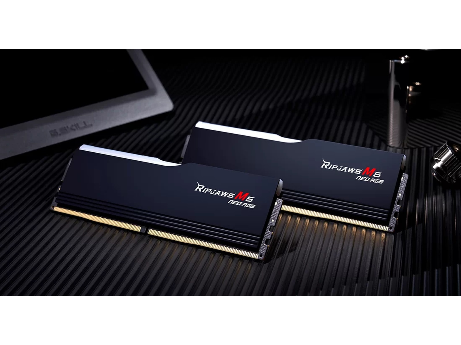 G.Skill Ripjaws M5 NEO 6000MHz DDR5 32GB RGB (sort) Minnebrikker