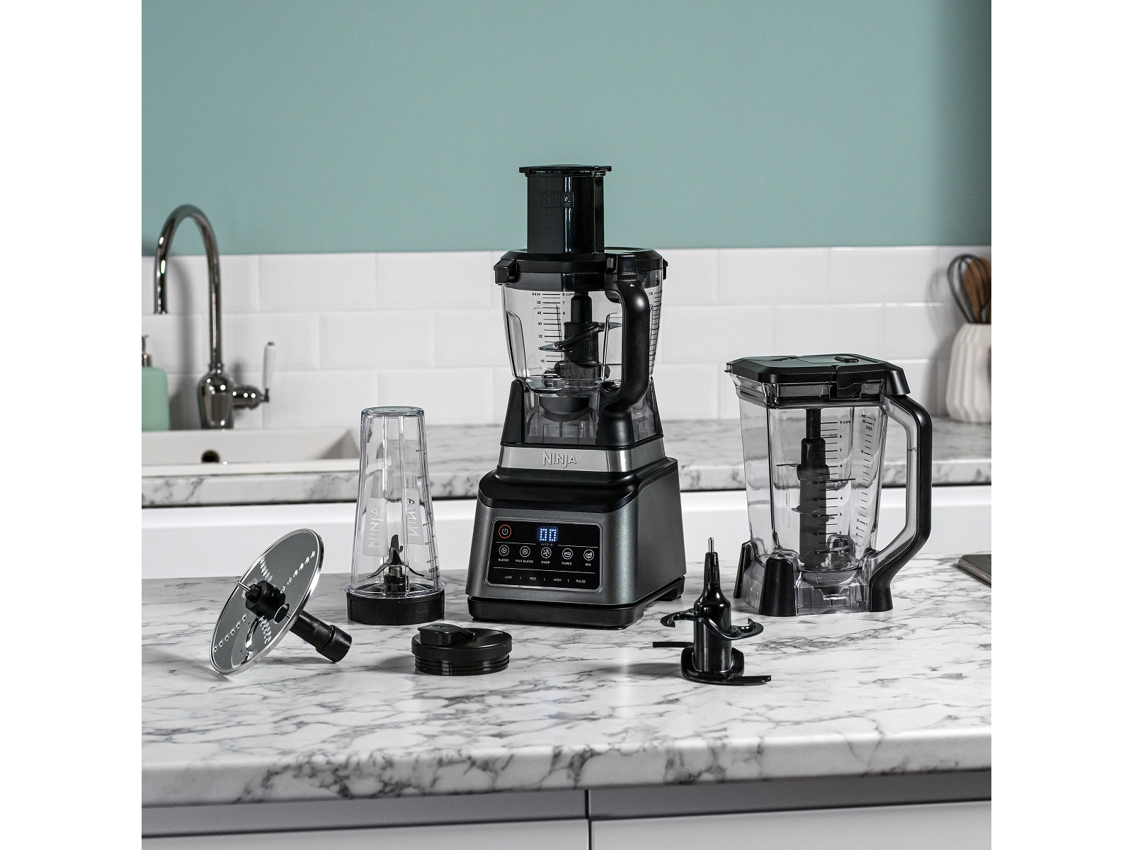 Ninja 3-i-1 BN800EU blender -B-Grade Demo hjem & fritid