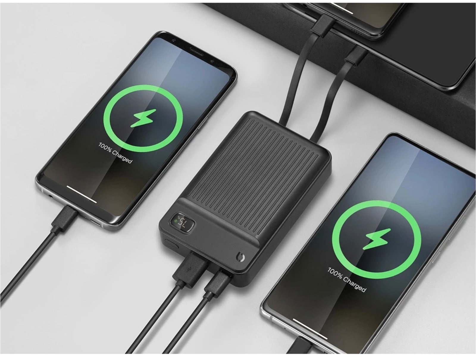 Andersson 20.000mAh Powerbank m/ integrerte kabler Powerbank