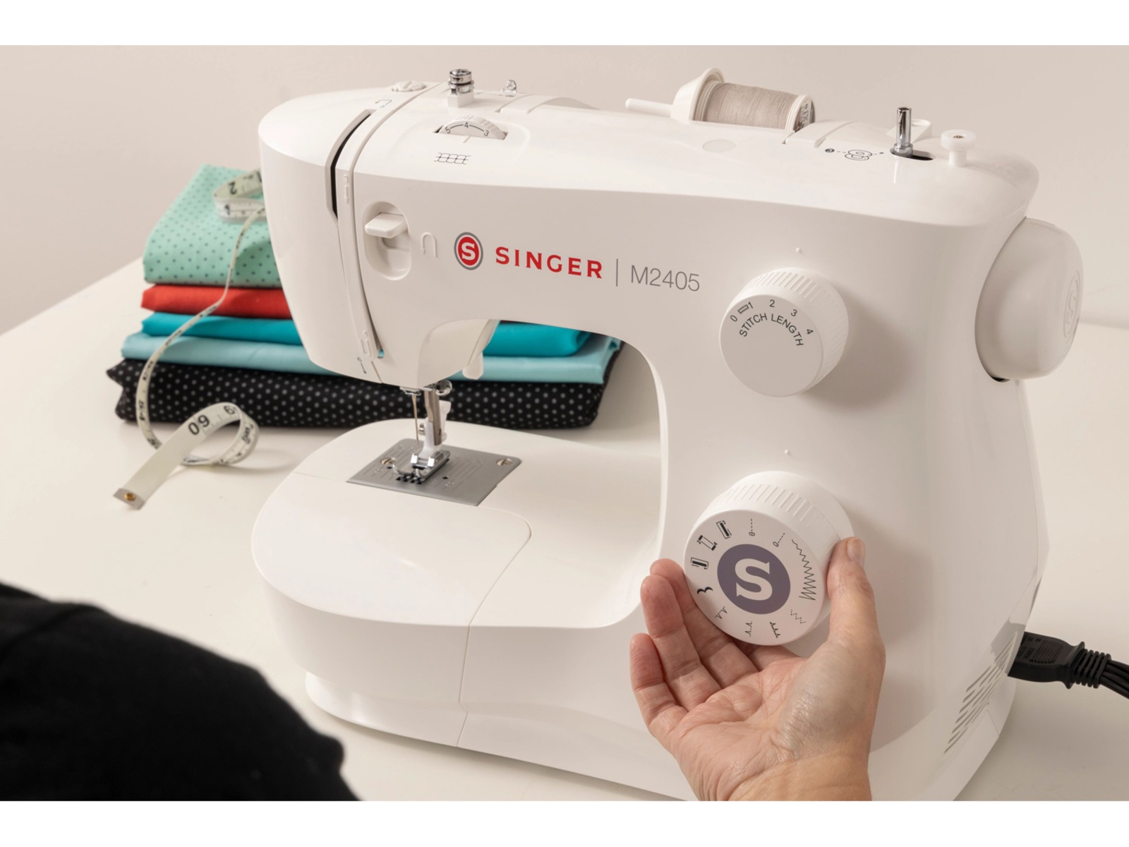 Singer Symaskin M2405 Symaskiner