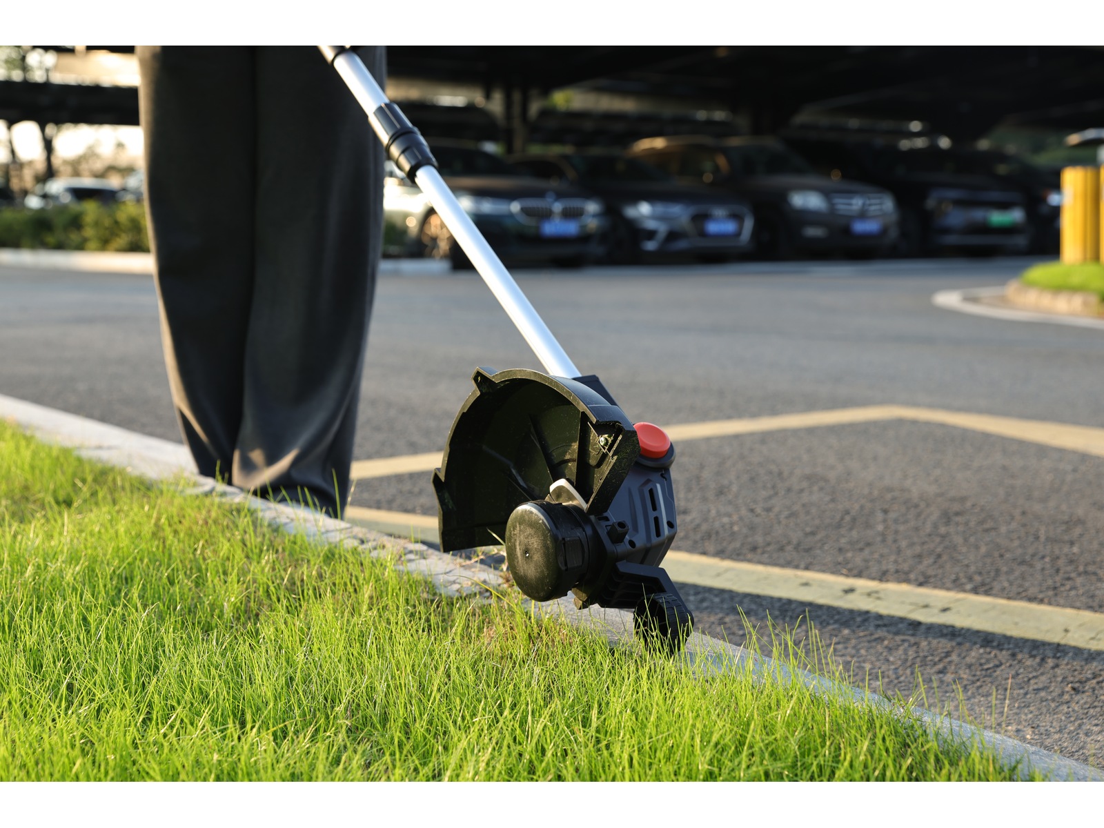 Freev GST-300 trådløs gresstrimmer 30cm 20V Gresstrimmere