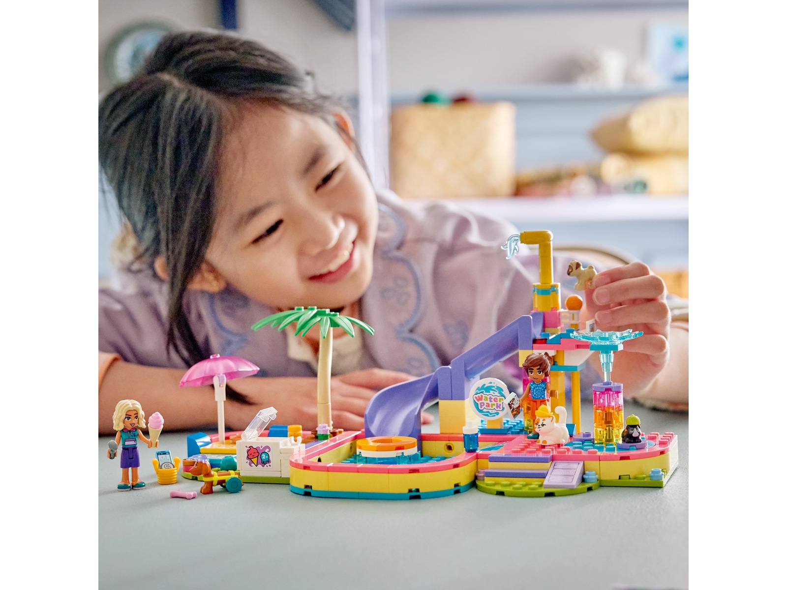 LEGO Friends Gøyal dag i Badeland 42676  LEGO