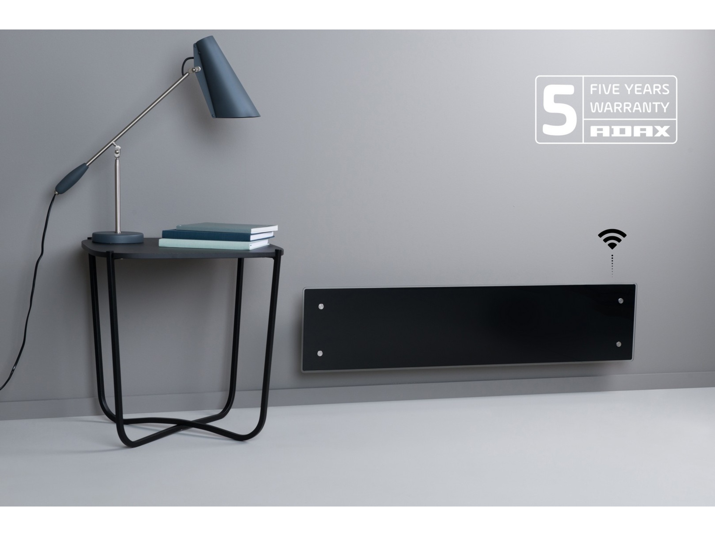 Adax Clea L WiFi panelovn glass lav 1000W (sort) Panelovner