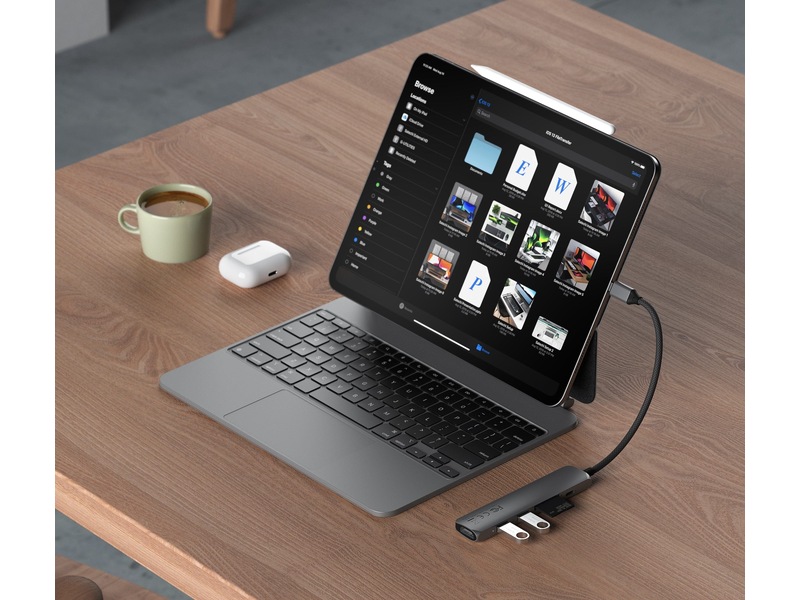 Satechi 6-i-1 Slim Multiport docking (stellargrå) Dockingstasjon & USB-HUB