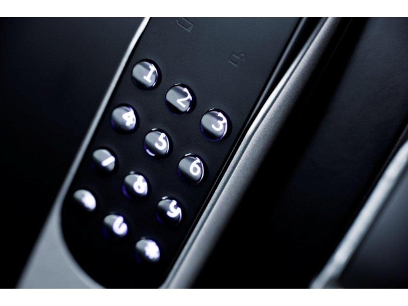 Yale Doorman Classic Home (sølv) Elektronisk dørlås