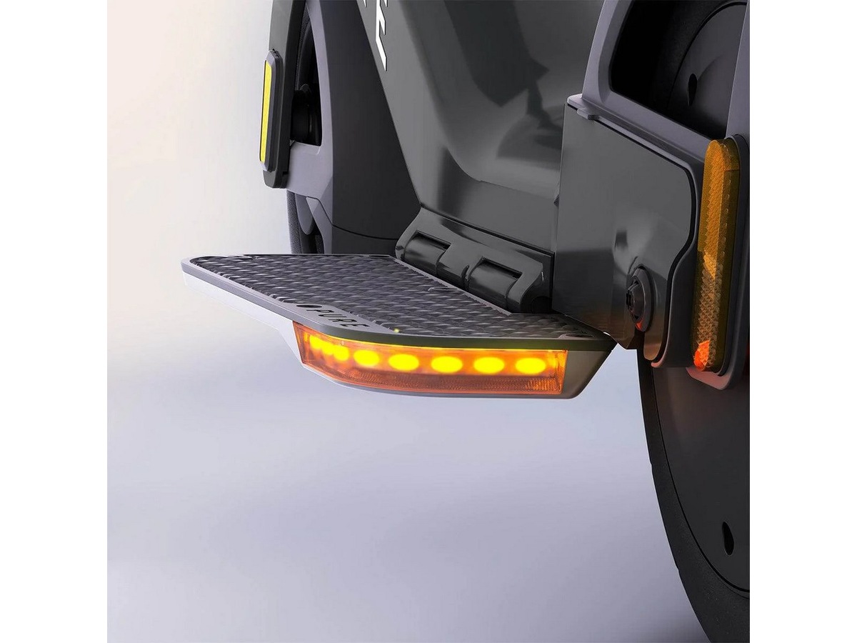 Pure Advance NO/DK Elsparkesykkel (svart) El-sparkesykler