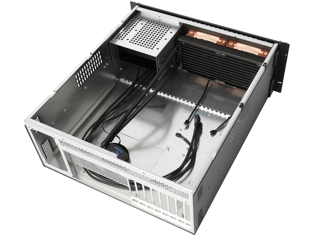 Sliger CX4200e 4U Chassis -B-Grade Demo annet i datautstyr