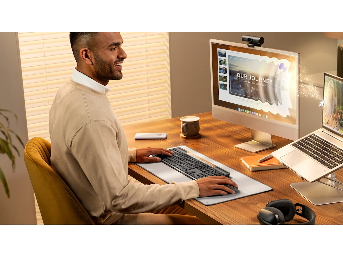 Logitech Signature Slim Solar+ Trådløst Tastatur K980 (grafittgrå) Tastatur