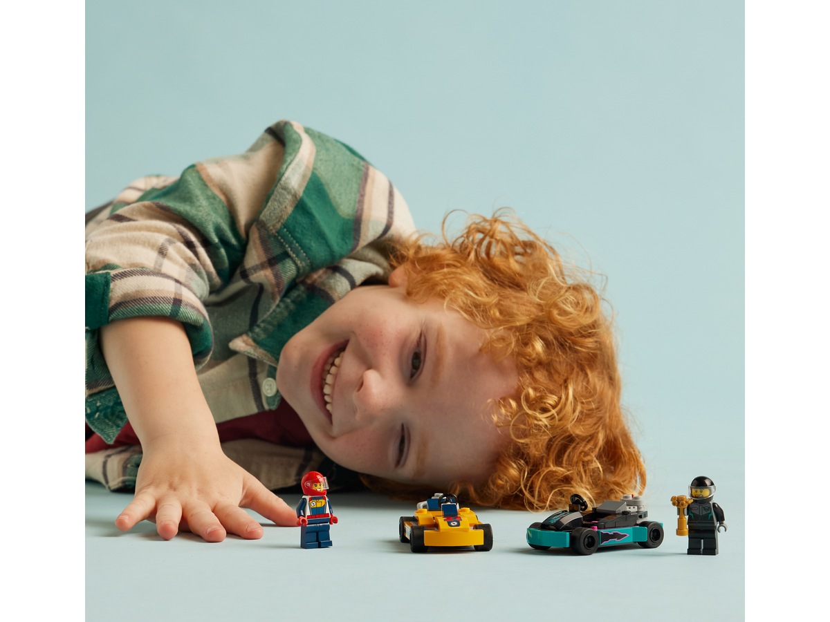 LEGO City Great Vehicles Gokarter og racerfører 60400 LEGO