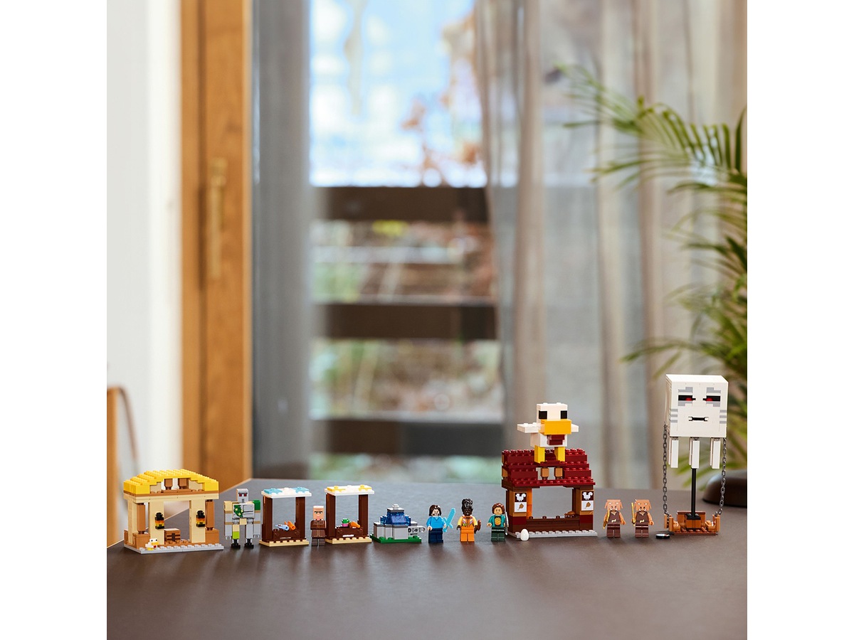 LEGO Minecraft Byanfall med gastballong 21273 LEGO