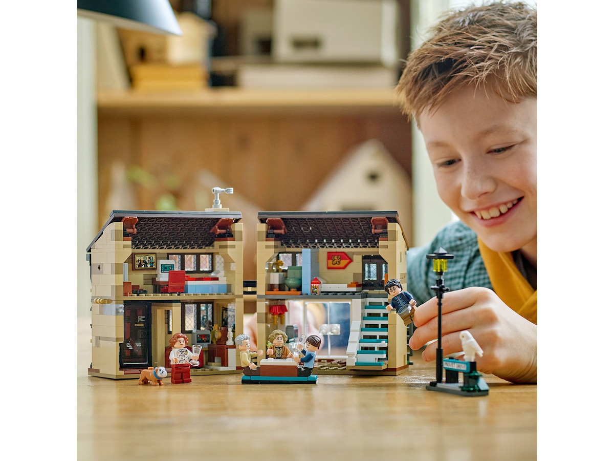 LEGO Harry Potter Privet Drive: faster Marges besøk 76451 LEGO