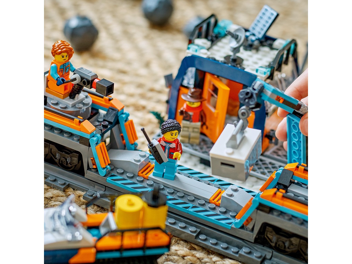 LEGO City Polarekspedisjonens ekspresstog 60470 LEGO