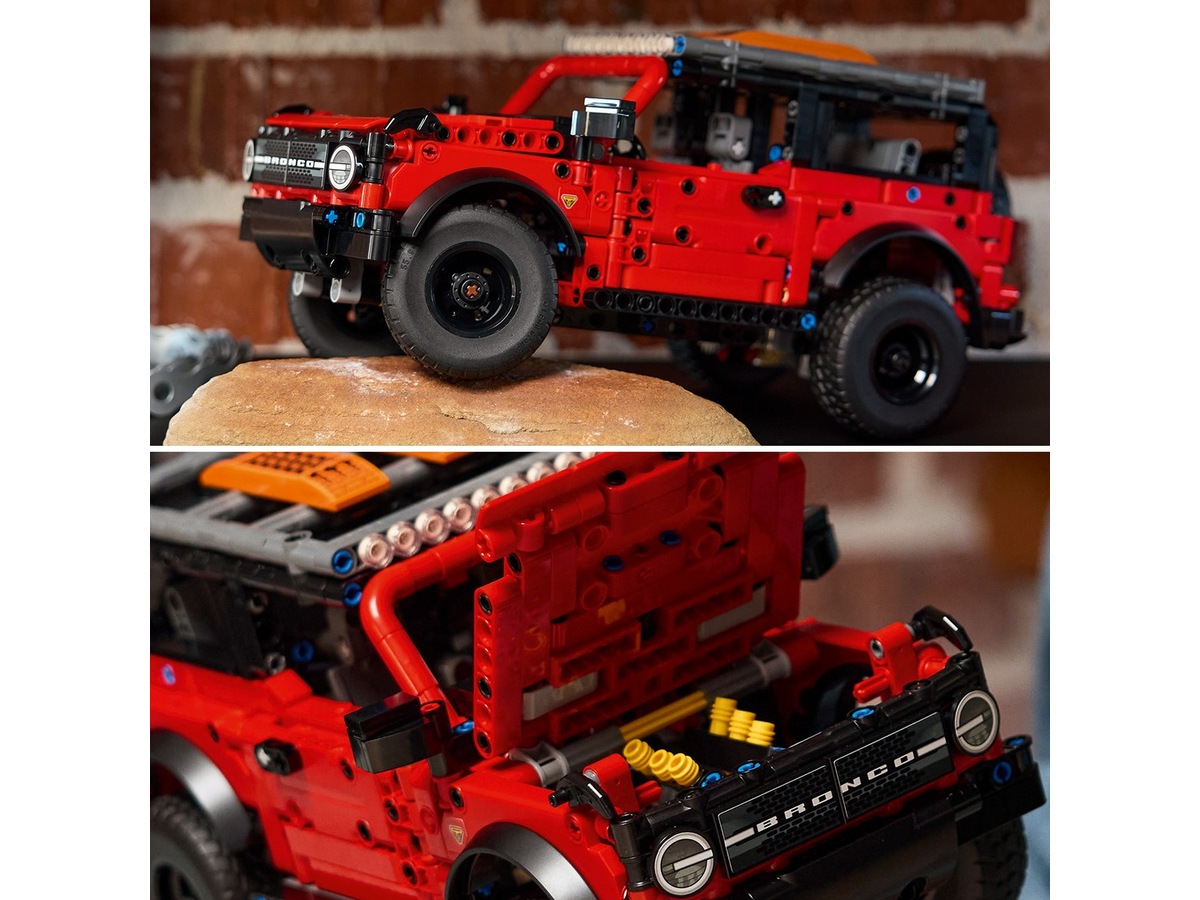 LEGO Technic Ford Bronco SUV 42213 LEGO