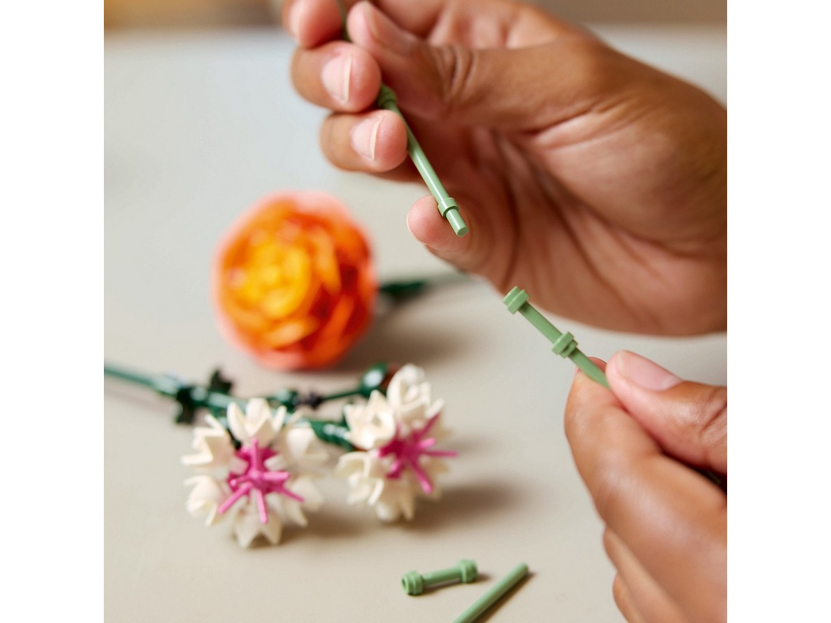 LEGO Botanicals Vakker bukett med rosa blomster 10342 LEGO