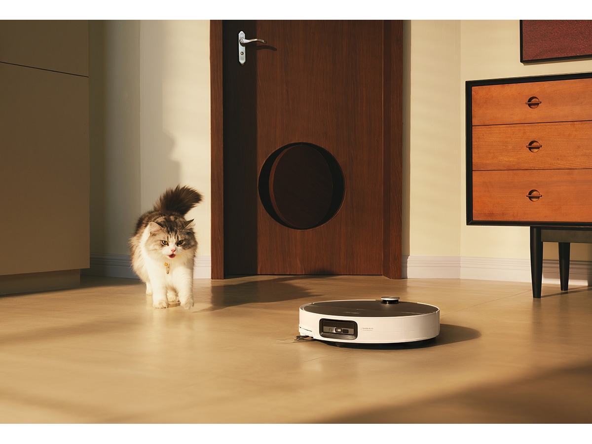 Roborock Saros 20 Sonic Complete hvit Robotstøvsugere