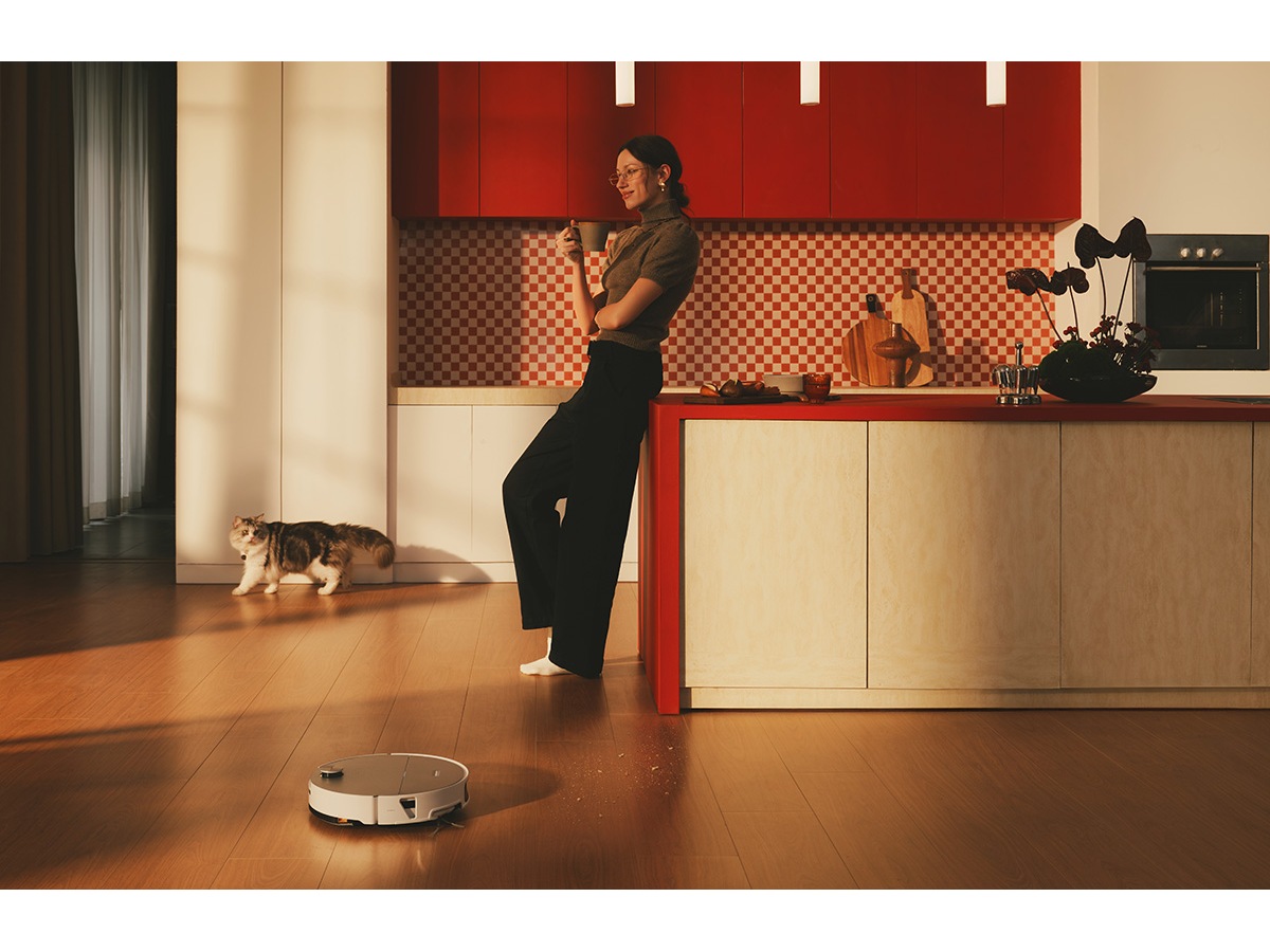 Roborock Saros 20 Sonic Complete hvit Robotstøvsugere