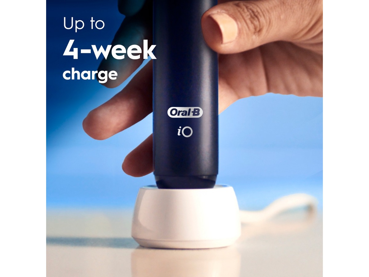 Oral-B iO 2 elektrisk tannbørste (Night Black) Tannbørstehoder