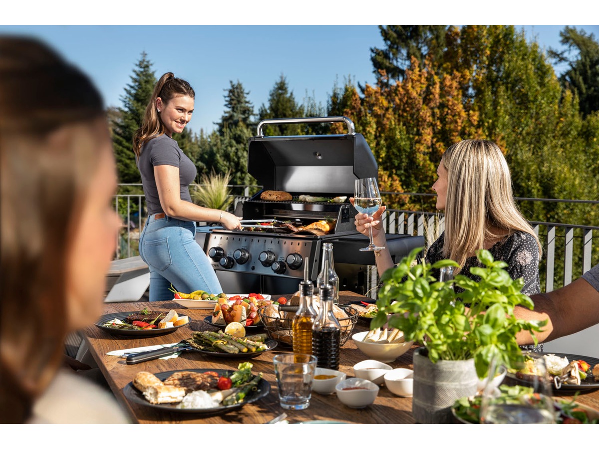 Broil King Gassgrill Crown™ 490 -B-Grade Demo hjem & fritid