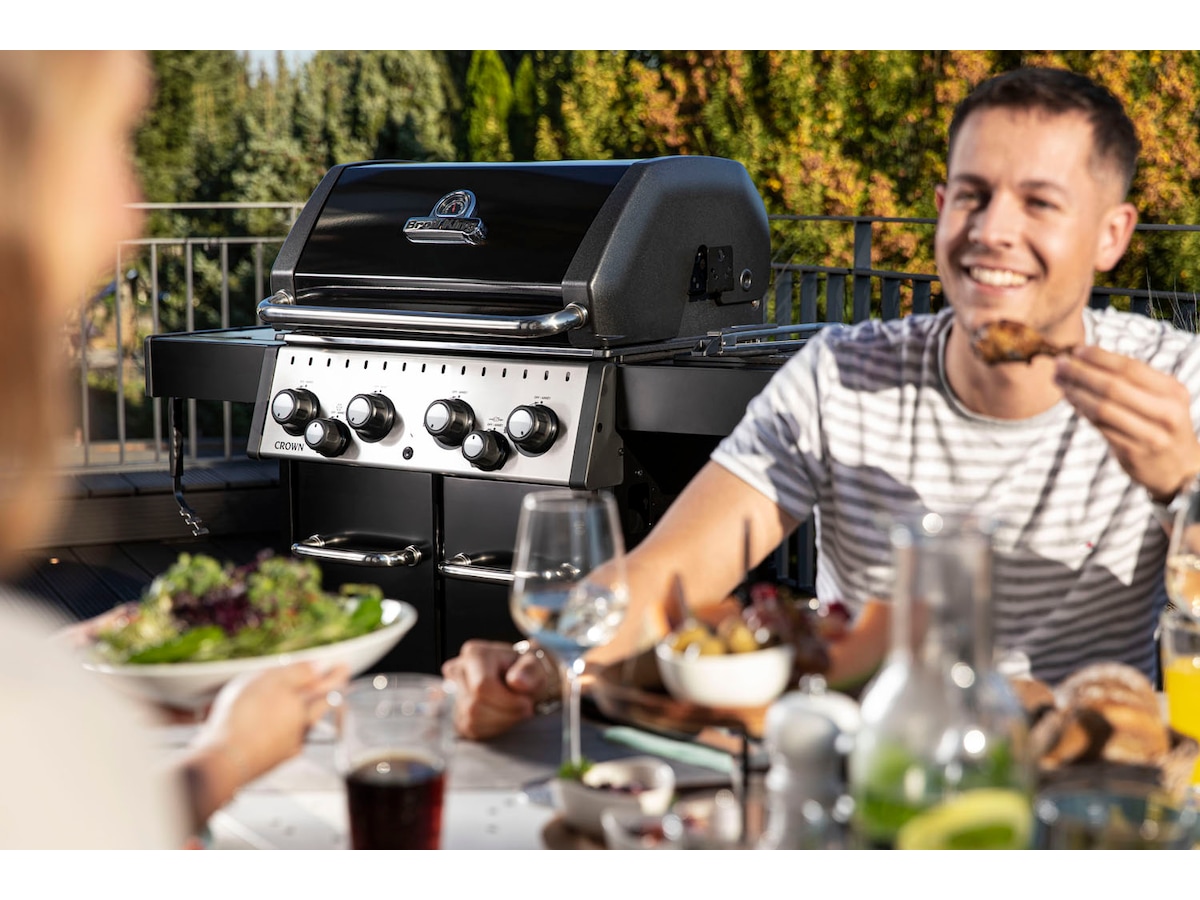 Broil King Gassgrill Crown™ 490 -B-Grade Demo hjem & fritid