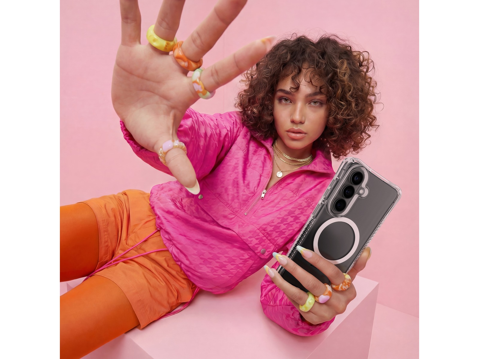 PanzerGlass CARE Galaxy S26 Samba Hardcase deksel (gjennomsiktig/hvit) Deksel til mobiltelefon