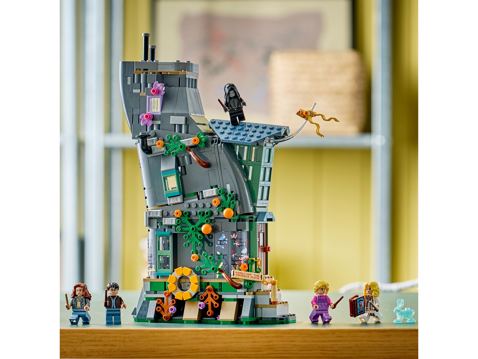 LEGO Harry Potter Huset til Lulla Lunekjær 76467 LEGO