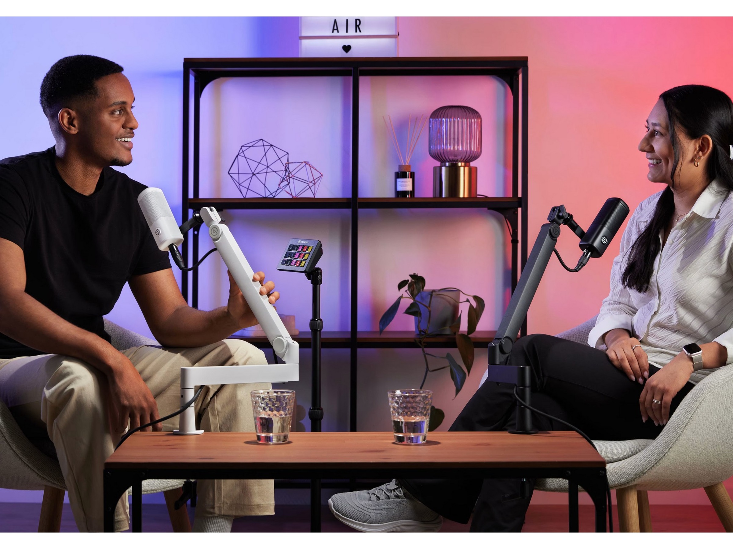 Elgato Stream Deck MK.2 Scissor Key Capture & streaming