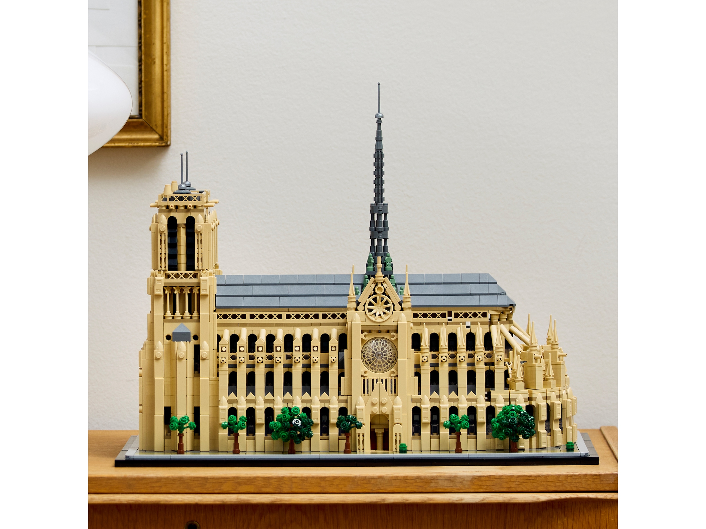 LEGO Architecture Notre-Dame de Paris 21061 LEGO