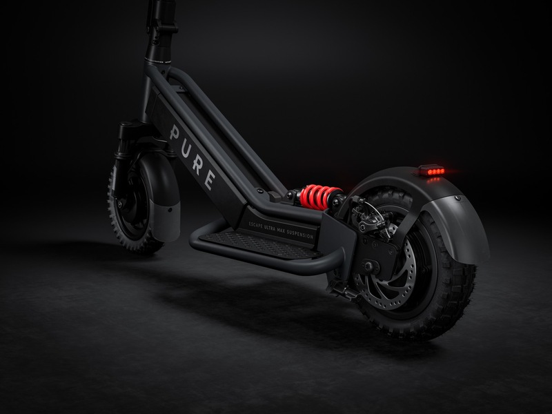 Pure Escape Ultra Max Suspension elektrisk sparkesykkel El-sparkesykler