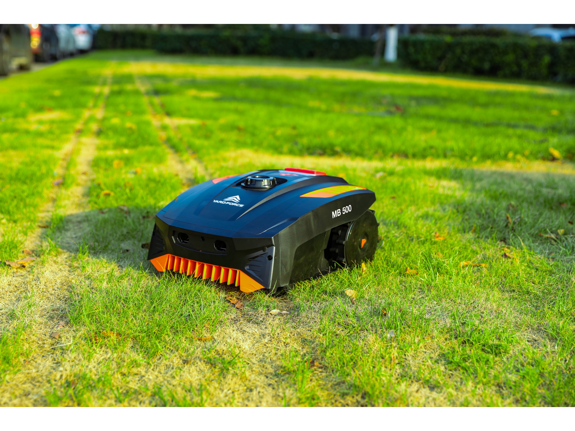 Yardforce MB500 Robotgressklipper 500m² 2000mAh med garasje Høytrykkspylere