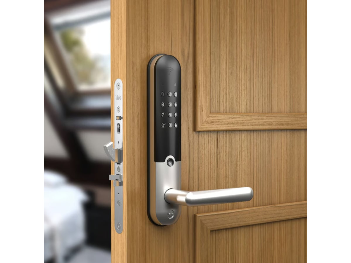 Yale Doorman L3S Flex Smart lås (børstet stål) Elektronisk dørlås