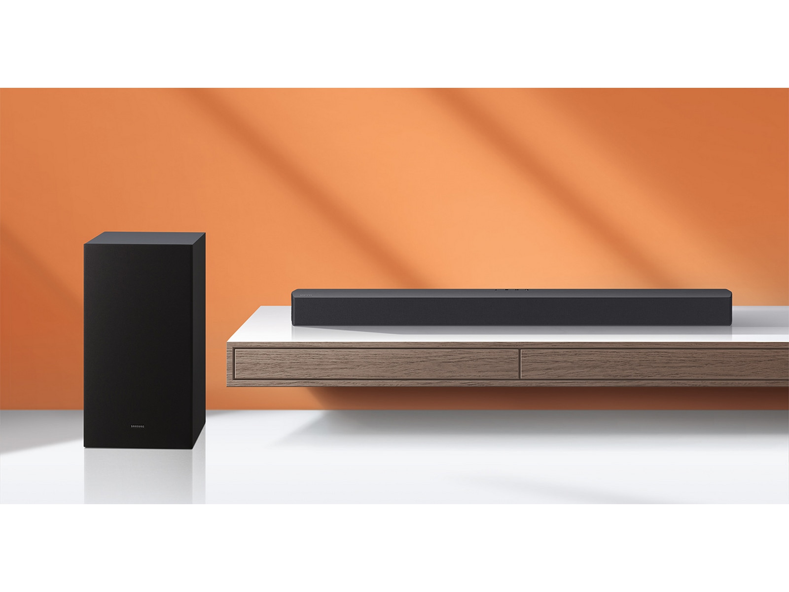 Samsung HW-C440/XE Lydplanke (sort) -B-Grade Demo DVD/Hi-Fi/stereo