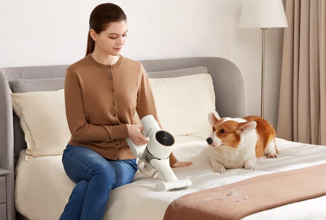 Få pelsen ut av polstringen.