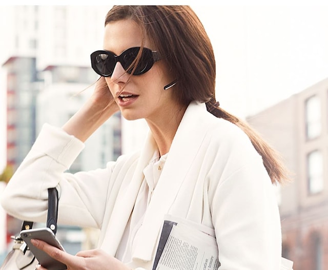 kvinne med voyager 5200 kvinne med voyager 5200